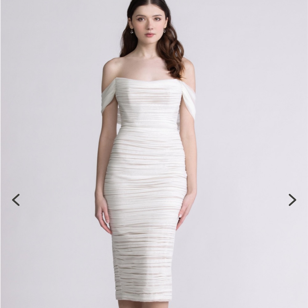 NWT in original box. Watters bride wedding dress beautiful!! Joanne style